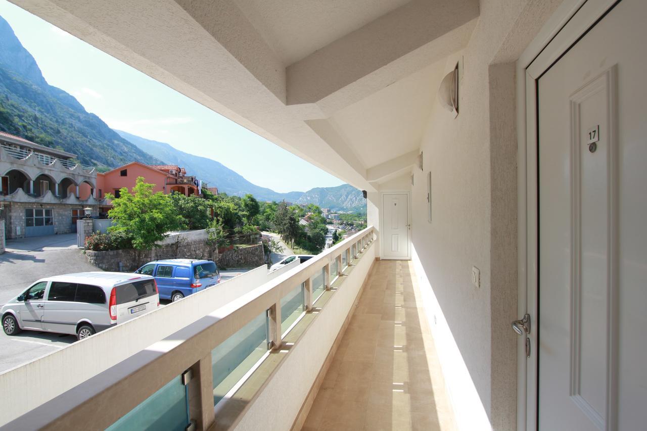 Adriatic Pearl Apartments Cattaro Esterno foto